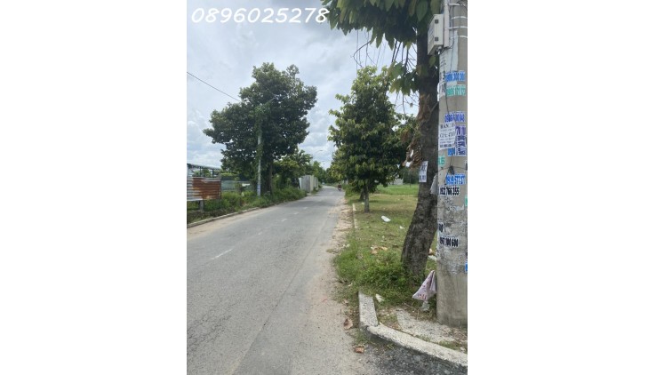 Bán gấp đất 893m², 2 mặt tiền Xuân Thới Thượng 28, Hóc Môn, gần chợ, giá 23.5 tỷ, SHR.
